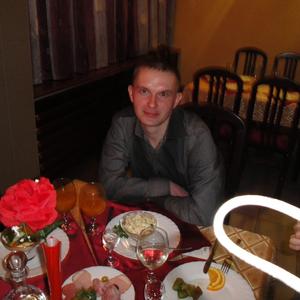 Парни в Чайковском (Пермский край): Антон, 44 - ищет девушку из Чайковского (Пермский край)