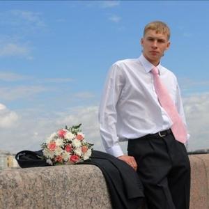 Парни в Санкт-Петербурге: Виктор, 37 - ищет девушку из Санкт-Петербурга