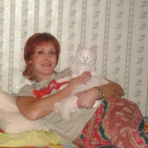 Девушки в Санкт-Петербурге: Кэт, 54 - ищет парня из Санкт-Петербурга