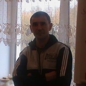 Парни в Зеленодольске (Татарстан): Марат, 49 - ищет девушку из Зеленодольска (Татарстан)