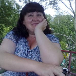 Девушки в Новокузнецке: Лидия, 43 - ищет парня из Новокузнецка