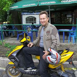 Игорь, 56 лет, Харьков