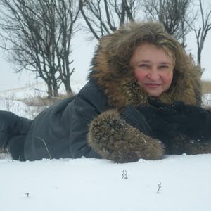 Девушки в Волгограде: Тина, 49 - ищет парня из Волгограда
