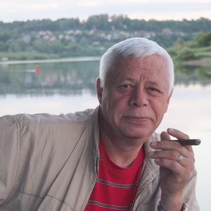 Олег, 72 года, Москва