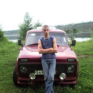 Николай, 37 лет, Братск