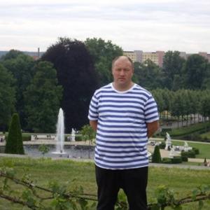 Вячеслав, 57 лет, Санкт-Петербург