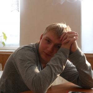 Парни в Бердске: Антон, 31 - ищет девушку из Бердска