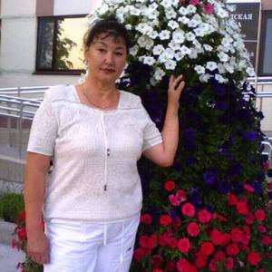 Девушки в Муравленко: Роза, 63 - ищет парня из Муравленко