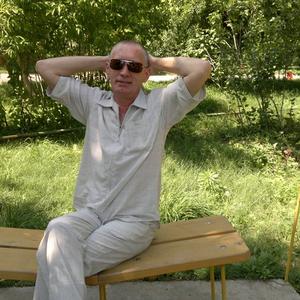 Парни в Камышине: Сергей, 61 - ищет девушку из Камышина