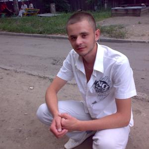 Парни в Барнауле (Алтайский край): Виктор, 37 - ищет девушку из Барнаула (Алтайский край)