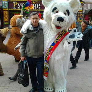Парни в Бердске: Олег, 57 - ищет девушку из Бердска