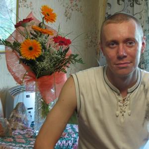 Парни в Ижевске: Игорь, 44 - ищет девушку из Ижевска