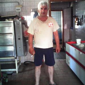 Парни в Тольятти: Рудик, 62 - ищет девушку из Тольятти