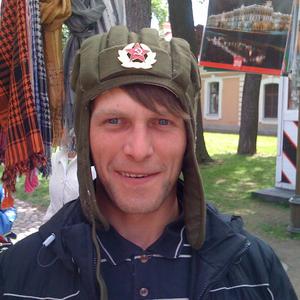 Парни в Череповце: Андрей, 48 - ищет девушку из Череповца