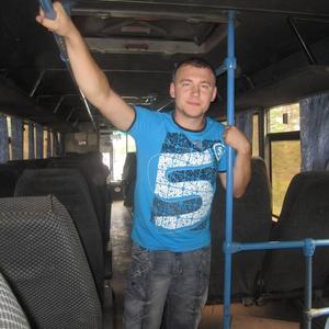 Парни в Калязине: Сергей, 35 - ищет девушку из Калязина