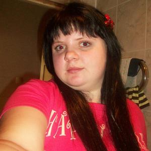 Девушки в Ульяновске: Ксения, 31 - ищет парня из Ульяновска