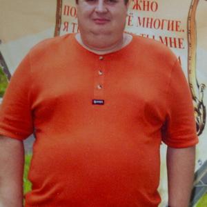 Парни в Саратове: Андрей, 55 - ищет девушку из Саратова