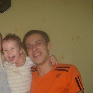 Парни в Череповце: николай, 44 - ищет девушку из Череповца