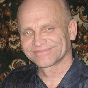 Валерий, 68 лет, Иваново