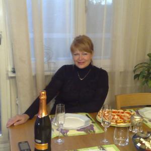 Елена, 66 лет, Новороссийск