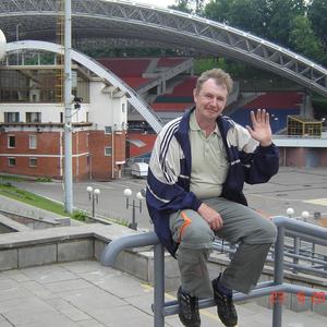 николай, 57 лет, Москва