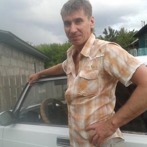 Геннадий, 58 лет, Барнаул