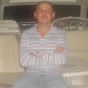 Парни в Бердске: Денис, 46 - ищет девушку из Бердска