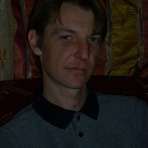 Олег, 45 лет, Псков