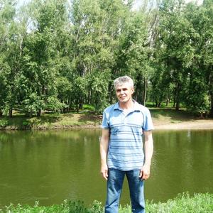 Руслан, 59 лет, Казань