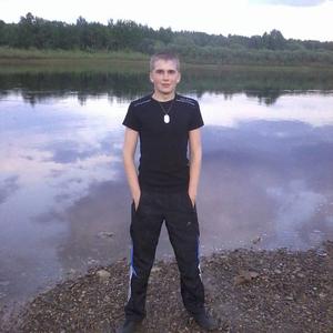 Евгений, 31 год, Киров