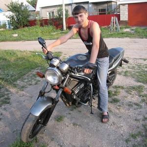 Парни в Жигулевске: Геннадий, 31 - ищет девушку из Жигулевска