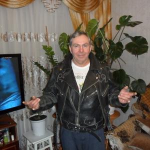 Вячеслав, 67 лет, Ульяновск
