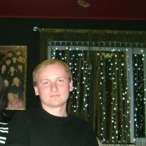 Сергей, 37 лет, Энгельс