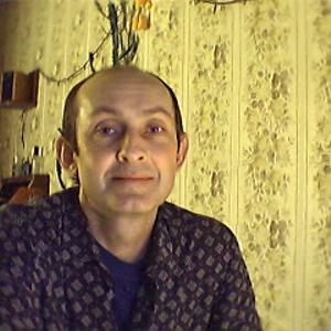 Олег, 56 лет, Саратов