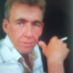 Александр, 62 года, Урюпинск
