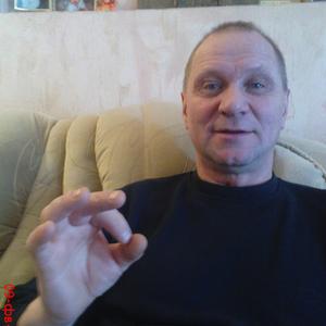 Аркадий, 66 лет, Тюмень