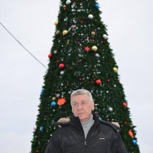 Парни в Череповце: Ник, 64 - ищет девушку из Череповца