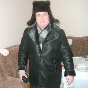 Парни в Кемерово: Александр, 70 - ищет девушку из Кемерово