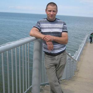Кирилл, 38 лет, Калининград