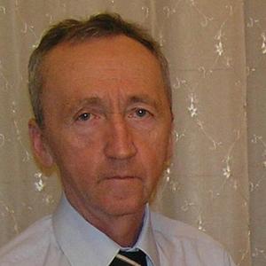 Алексей, 68 лет, Сургут