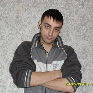 Игорь, 35 лет, Слободской