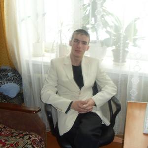 Парни в Новомосковске: Максим, 34 - ищет девушку из Новомосковска