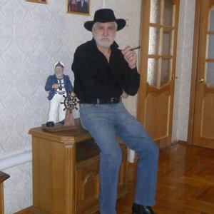 юрий, 77 лет, Астрахань
