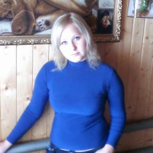 Аня, 32 года, Фряново