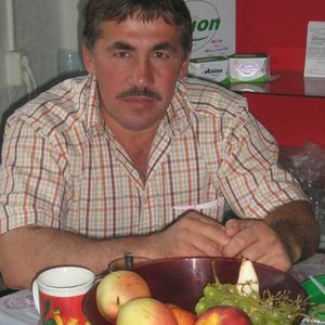 Василий, 60 лет, Белгород