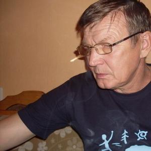 Парни в Магнитогорске: Николай, 67 - ищет девушку из Магнитогорска
