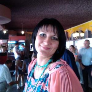 Девушки в Пинске: Наталья, 45 - ищет парня из Пинска