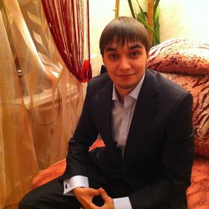 Виталий, 35 лет, Санкт-Петербург