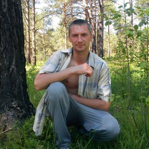 Дмитрий, 48 лет, Псков