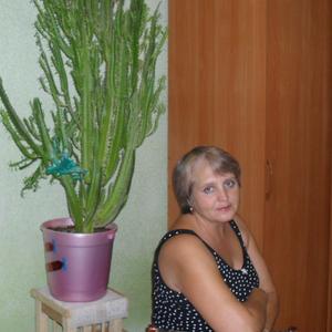 Ирина, 65 лет, Южноуральск